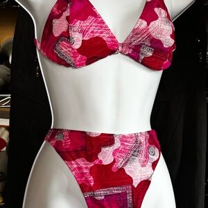 Anti 3 P Thong Bikini w Shorts Sz M- New